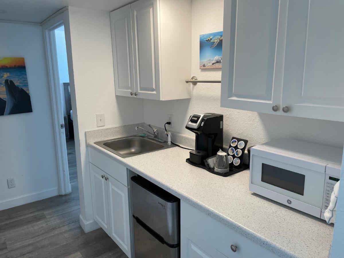 Sandalwood Beach Resort North Redington Beach Eksteriør billede