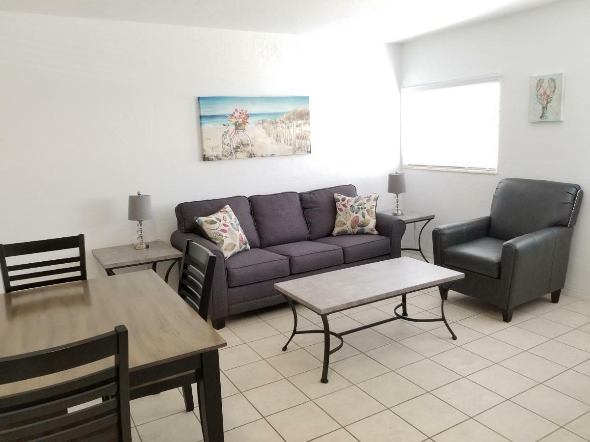 Sandalwood Beach Resort North Redington Beach Eksteriør billede